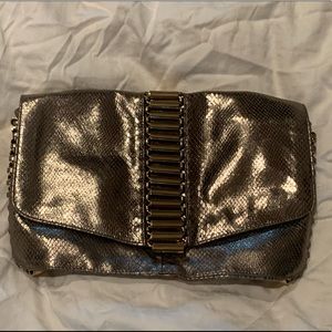 Ted Baker textured leather clutch in gold ⭐️